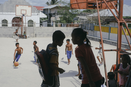 Image: Greg Mo, Playful Souls, Philippines, Malapascua Island, 2017
